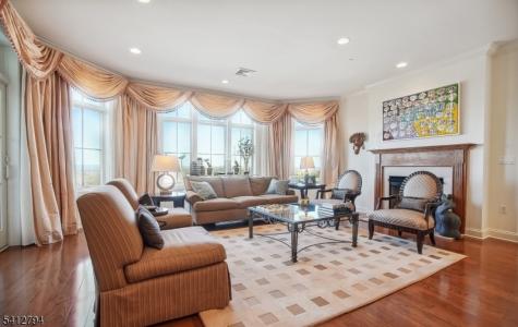 201 Metzger Drive West Orange NJ 07052