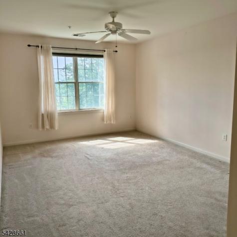 15 Zachary Way Mount Arlington NJ 07856