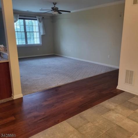 15 Zachary Way Mount Arlington NJ 07856