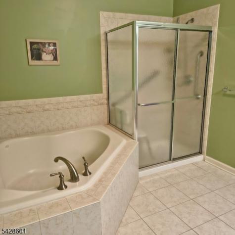 15 Zachary Way Mount Arlington NJ 07856