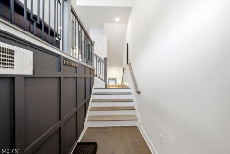12 Marigold Court Warren NJ 07059