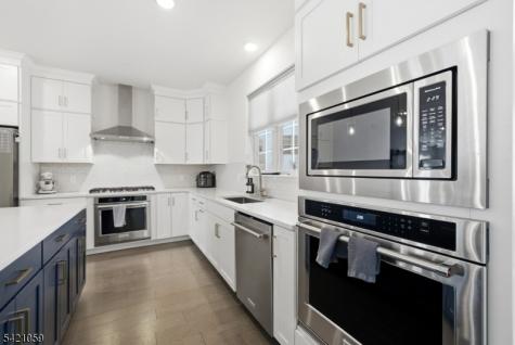 12 Marigold Court Warren NJ 07059