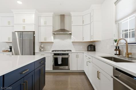 12 Marigold Court Warren NJ 07059