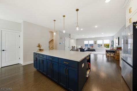 12 Marigold Court Warren NJ 07059
