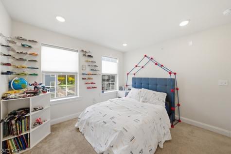12 Marigold Court Warren NJ 07059