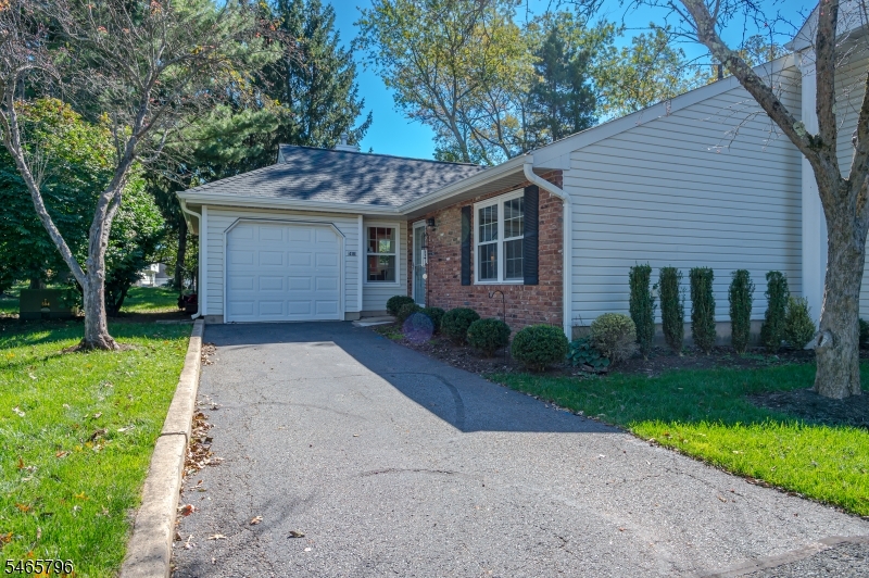 418 Hawkshead Way Franklin NJ 08873