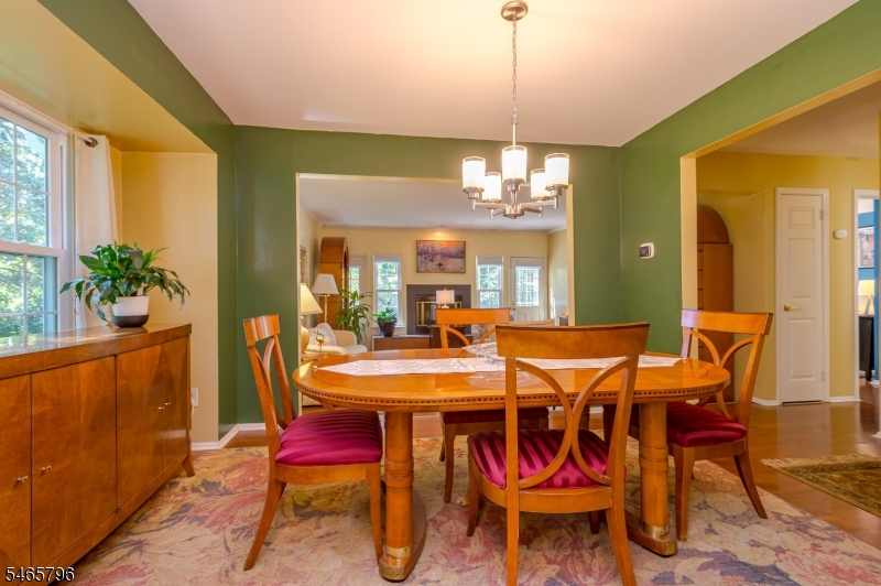 418 Hawkshead Way Franklin NJ 08873