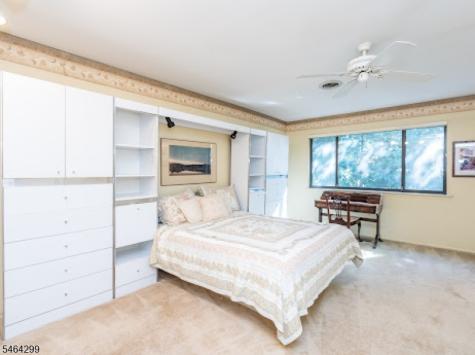 67 Glenview Drive West Orange NJ 07052