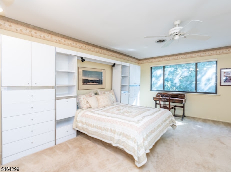 67 Glenview Drive West Orange NJ 07052