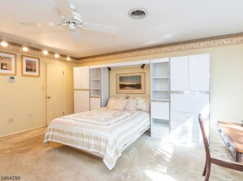 67 Glenview Drive West Orange NJ 07052