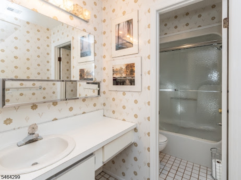 67 Glenview Drive West Orange NJ 07052