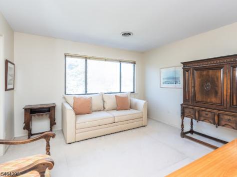 67 Glenview Drive West Orange NJ 07052