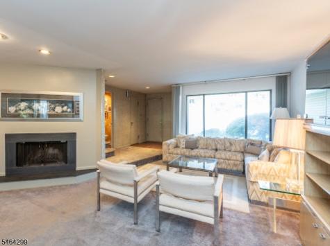 67 Glenview Drive West Orange NJ 07052