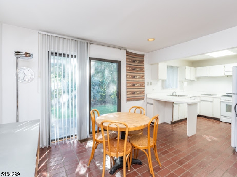 67 Glenview Drive West Orange NJ 07052