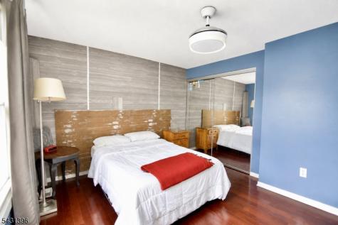 21 Constitution Way Franklin NJ 07416
