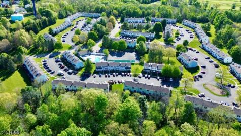 21 Constitution Way Franklin NJ 07416