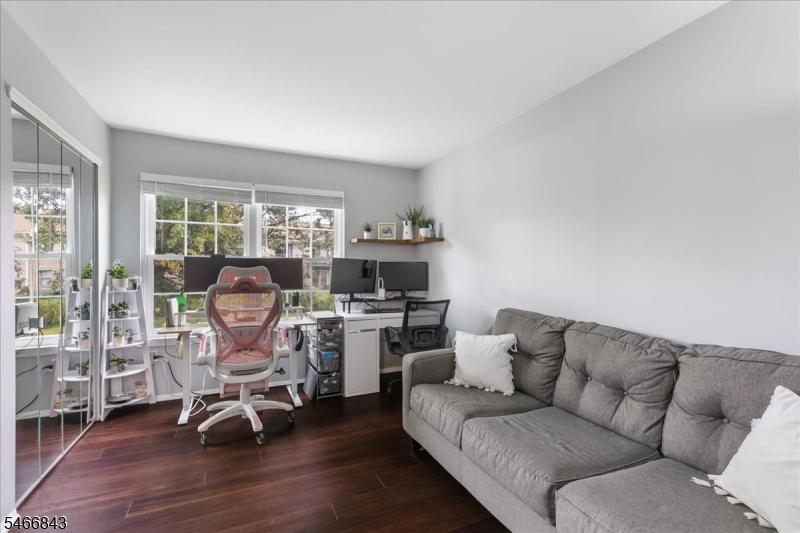 36 Lehavre Court Hamilton NJ 08619