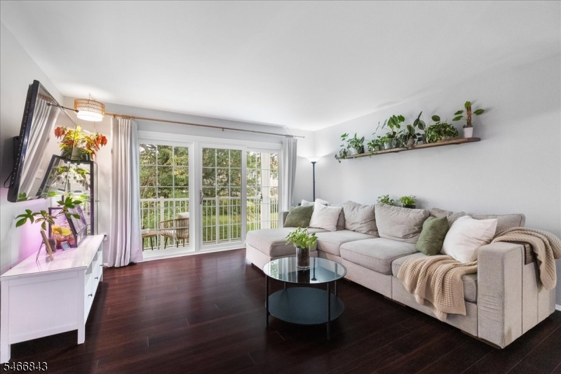 36 Lehavre Court Hamilton NJ 08619