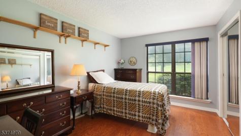 44 Crabapple Lane Franklin NJ 08823