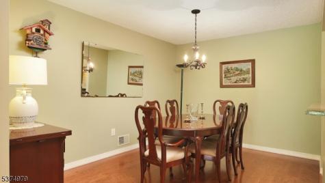 44 Crabapple Lane Franklin NJ 08823