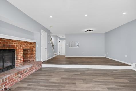 66 Pear Tree Lane Franklin NJ 08823