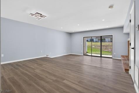 66 Pear Tree Lane Franklin NJ 08823