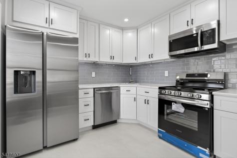 66 Pear Tree Lane Franklin NJ 08823