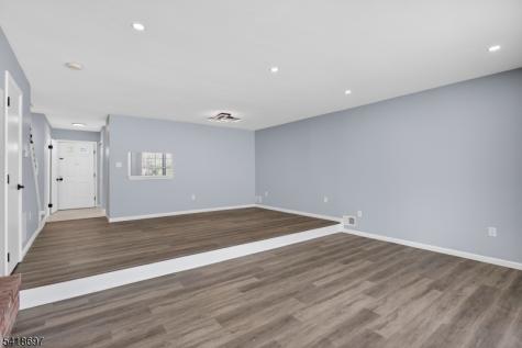 66 Pear Tree Lane Franklin NJ 08823