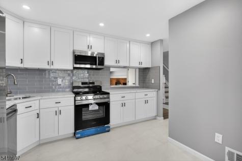 66 Pear Tree Lane Franklin NJ 08823