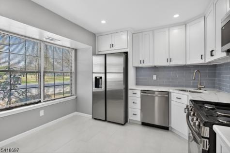 66 Pear Tree Lane Franklin NJ 08823