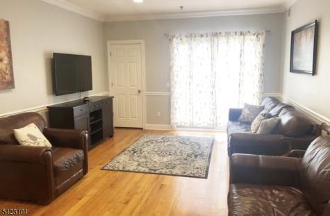 15 Tichenor Lane Newark NJ 07114