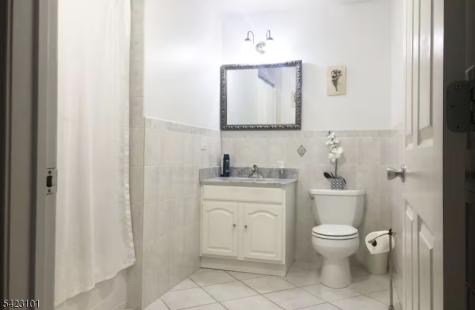 15 Tichenor Lane Newark NJ 07114