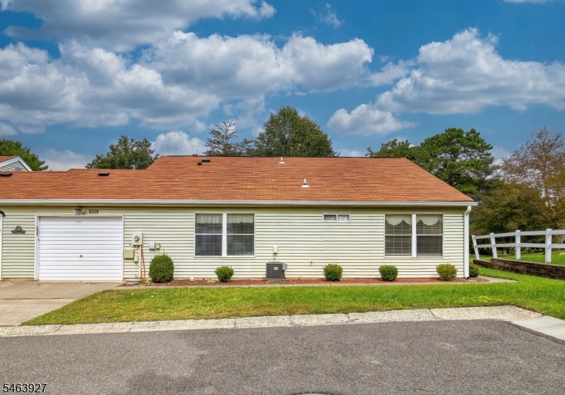 817 Liverpool Circle Manchester NJ 08759