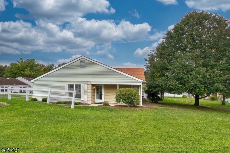817 Liverpool Circle Manchester NJ 08759