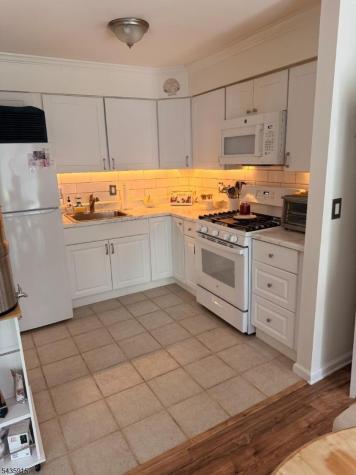 1109 Spruce Hills Drive Glen Gardner NJ 08826