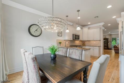 10 Schmidt Circle Watchung NJ 07069