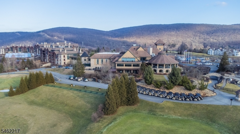 52 Bourne Circle Hardyston NJ 07419