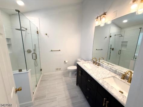 111 Columbus Drive Franklin NJ 08823