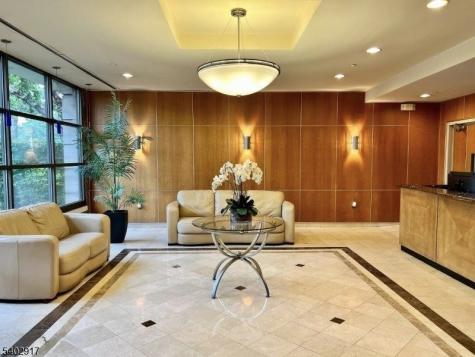 60 Parkway Drive East Orange NJ 07017