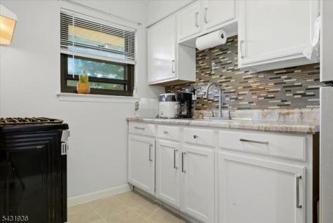 401 Us Highway 22 North Plainfield NJ 07060