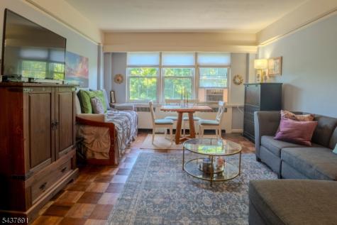 10 Crestmont Road Montclair NJ 07042