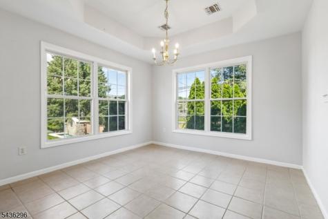 9104 Ravenscroft Road Clifton NJ 07013
