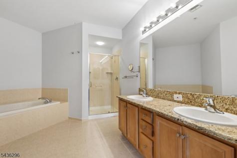 9104 Ravenscroft Road Clifton NJ 07013