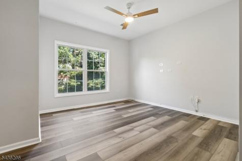9104 Ravenscroft Road Clifton NJ 07013
