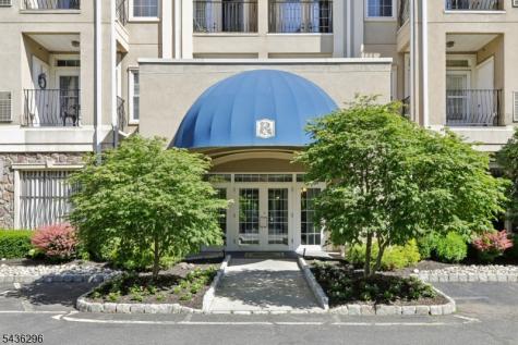 9104 Ravenscroft Road Clifton NJ 07013