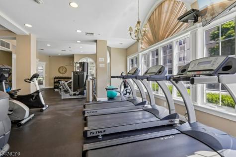 9104 Ravenscroft Road Clifton NJ 07013