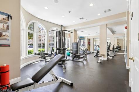 9104 Ravenscroft Road Clifton NJ 07013