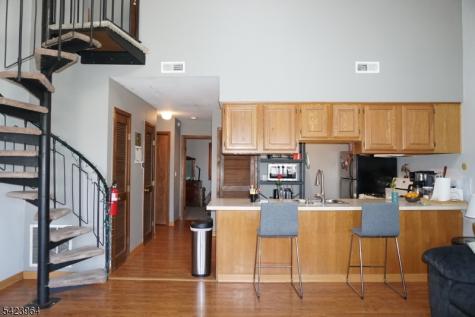 4 Greg Norman Court Vernon NJ 07462