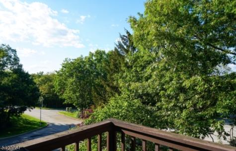 4 Greg Norman Court Vernon NJ 07462