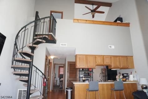 4 Greg Norman Court Vernon NJ 07462